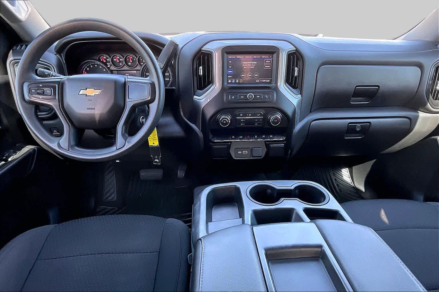 2021 Chevrolet Silverado 1500 photo 14 of 32