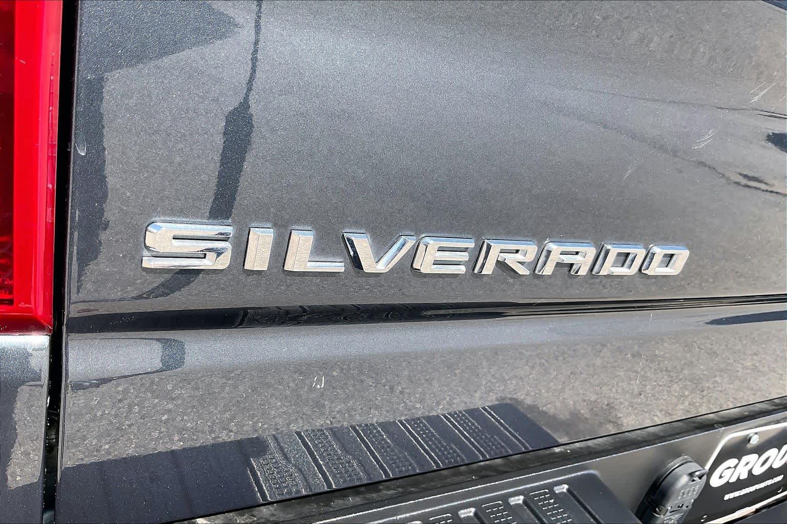 2021 Chevrolet Silverado 1500 photo 28 of 32