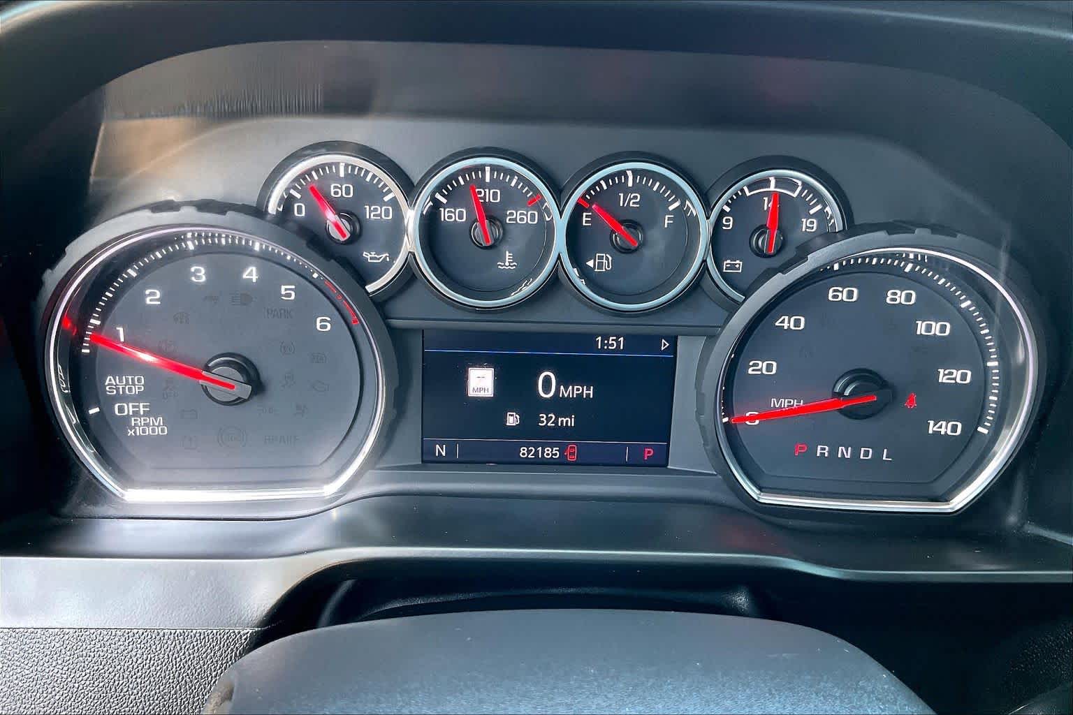 2021 Chevrolet Silverado 1500 photo 25 of 31