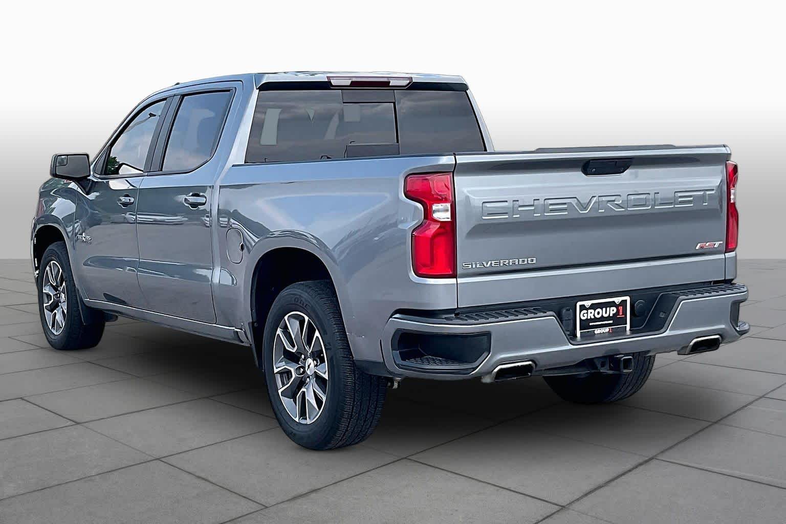 2022 Chevrolet Silverado 1500 LTD RST - 11