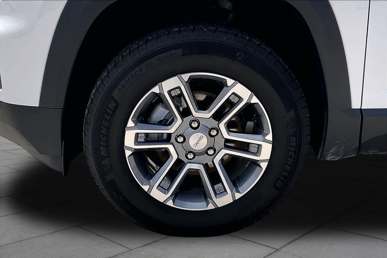 2026 GMC Terrain FWD Elevation Summit White at Group 1 GMC Buick South