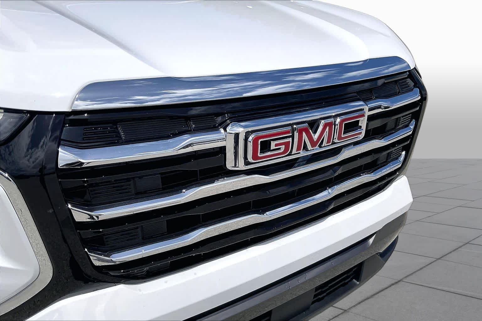 2026 GMC Terrain FWD Elevation Summit White at Group 1 GMC Buick South