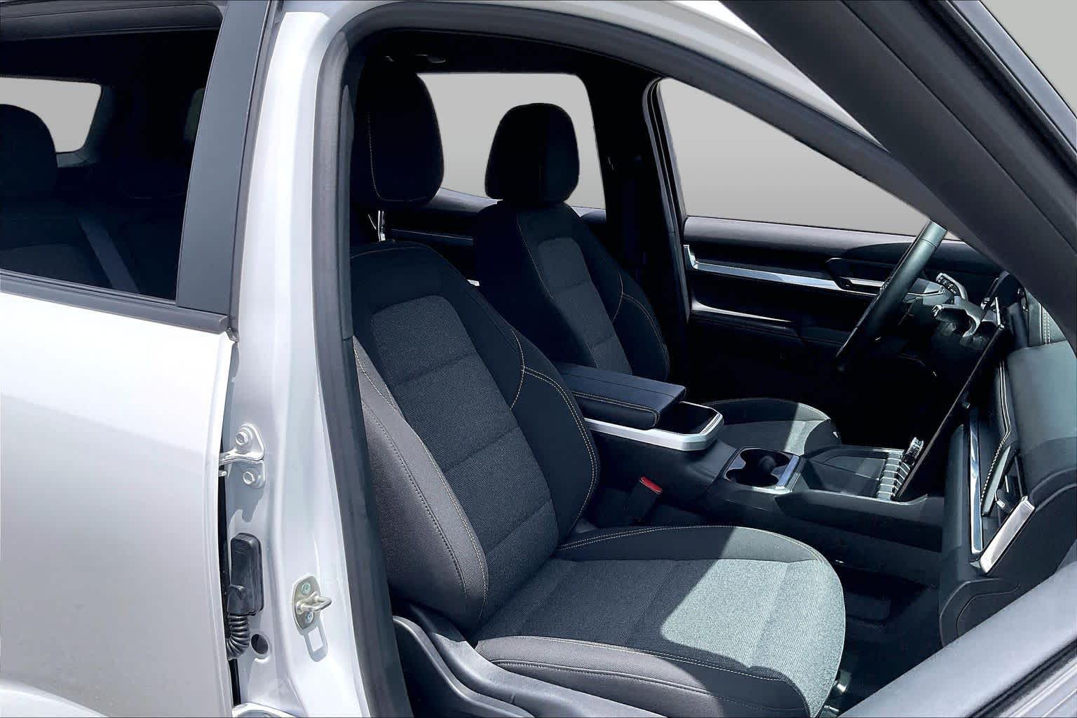 2026 GMC Terrain FWD Elevation Summit White at Group 1 GMC Buick South