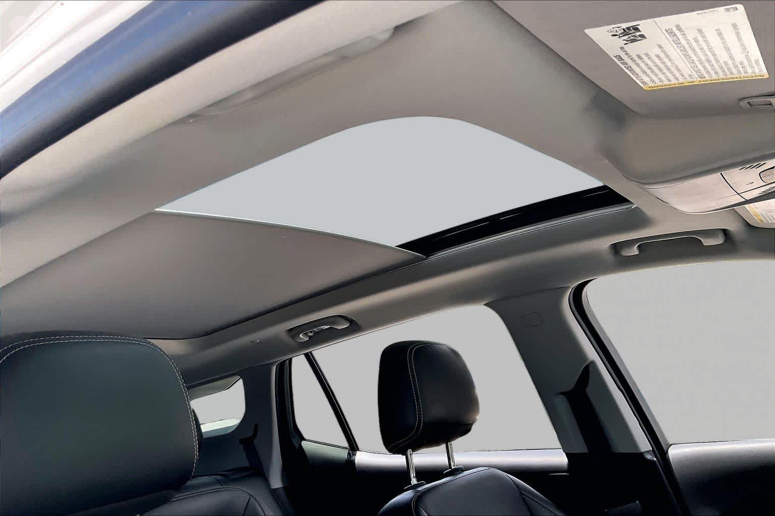 2022 GMC Terrain SLT Summit White at Group 1 GMC Buick South