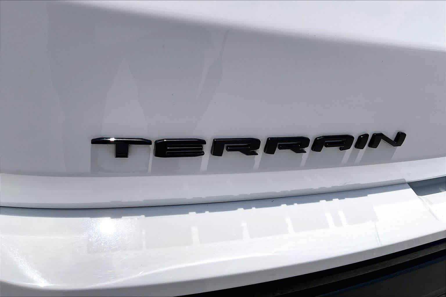 2022 GMC Terrain SLT Summit White at Group 1 GMC Buick South
