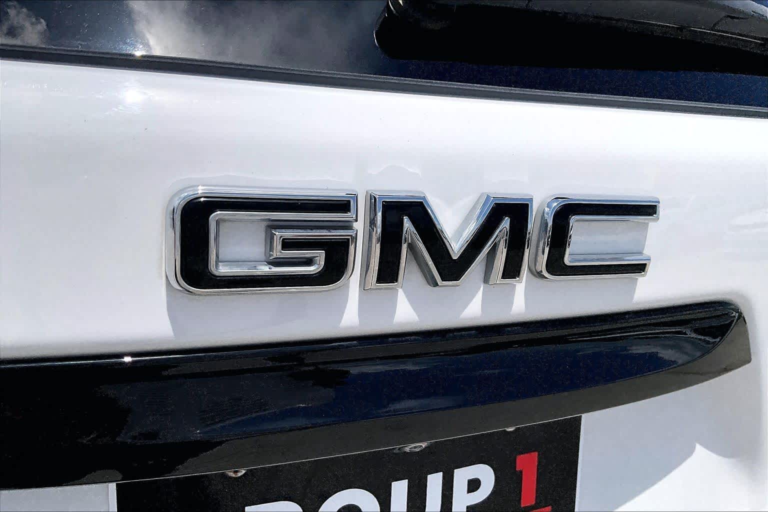 2022 GMC Terrain SLT Summit White at Group 1 GMC Buick South