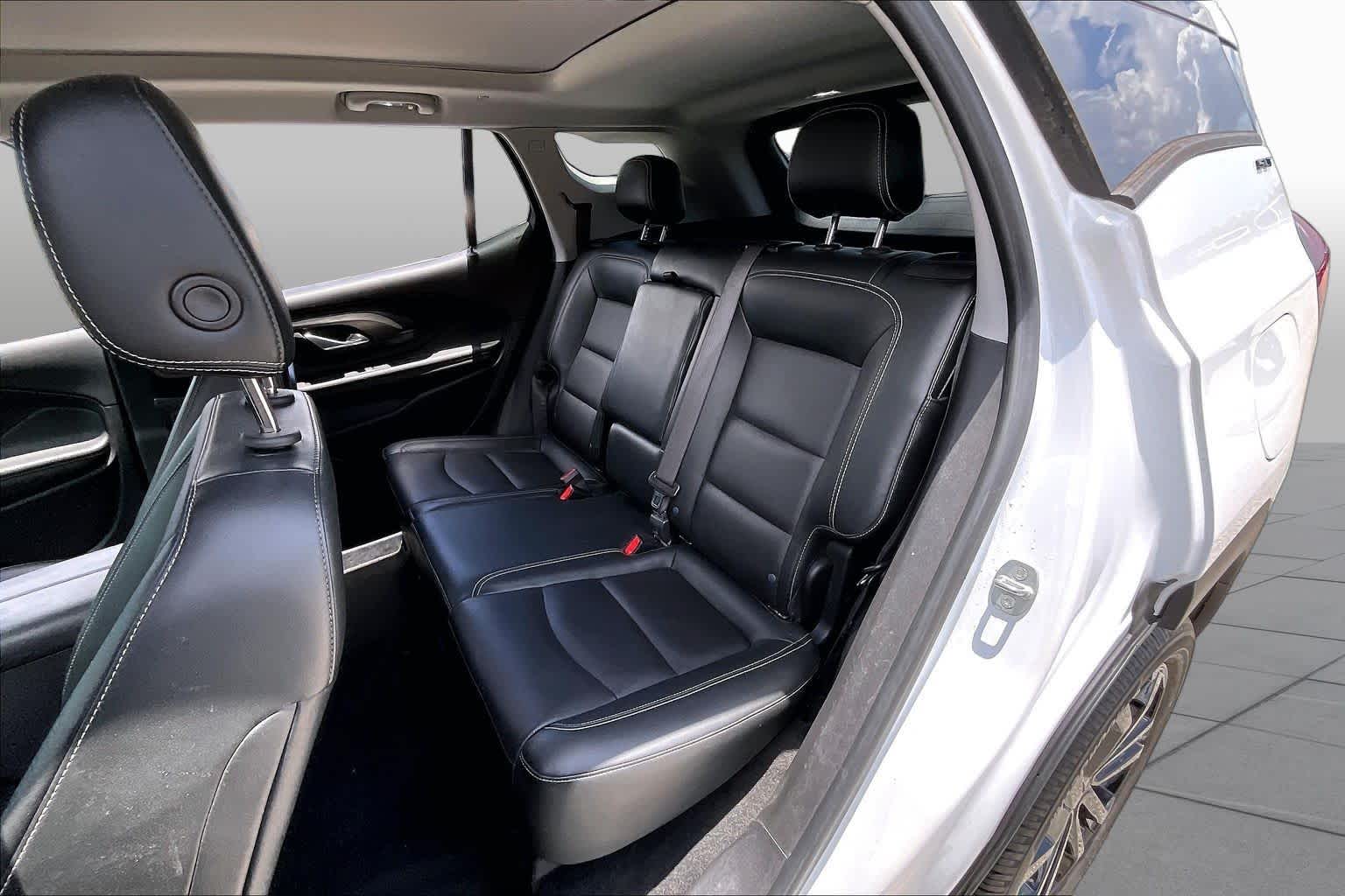 2022 GMC Terrain SLT Summit White at Group 1 GMC Buick South
