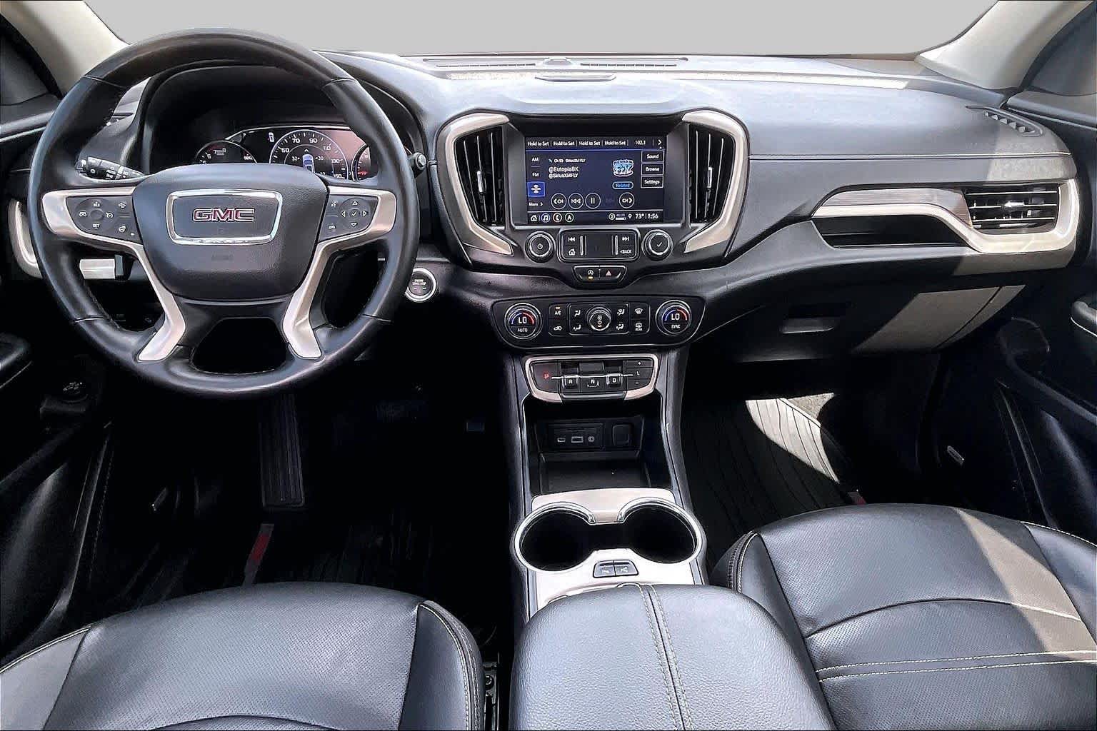 2024 GMC Terrain photo 15 of 34