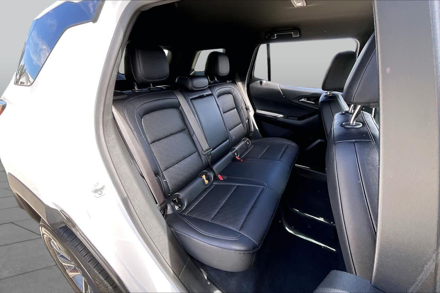 2025 Chevrolet Equinox photo 20 of 34
