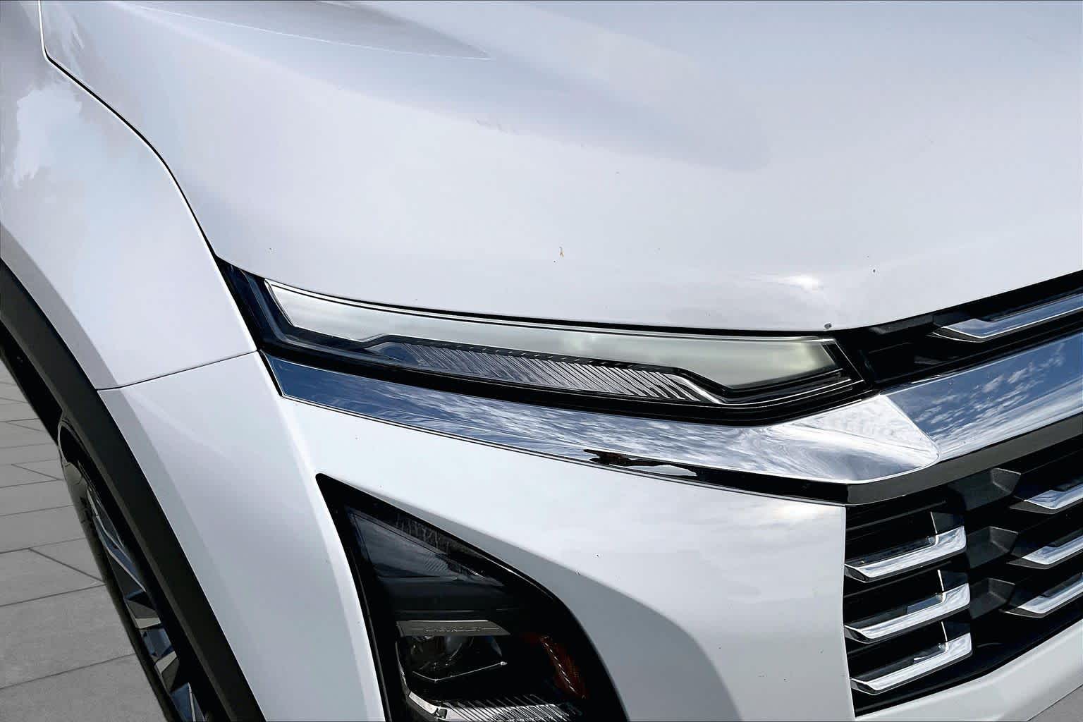 2025 Chevrolet Equinox photo 27 of 34