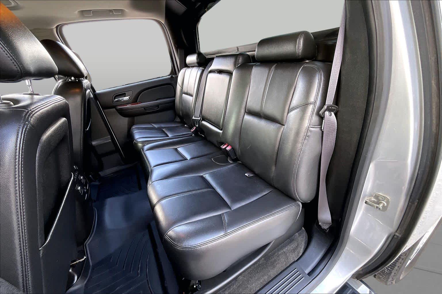 2013 Chevrolet Black Diamond Avalanche LT Silver Ice Metallic at Westside Kia