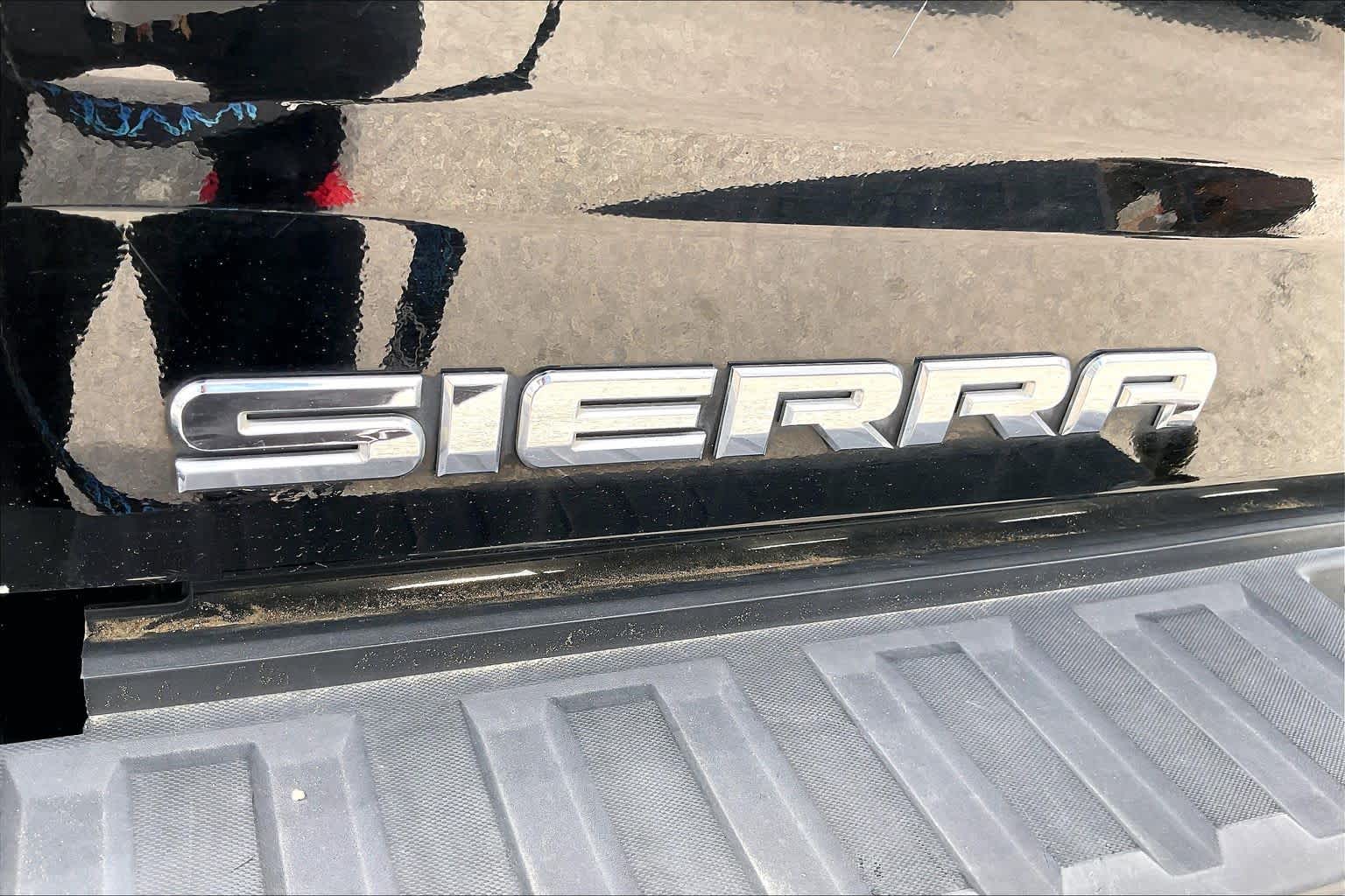 2018 GMC Sierra 1500 SLT Onyx Black at Group 1 GMC Buick South