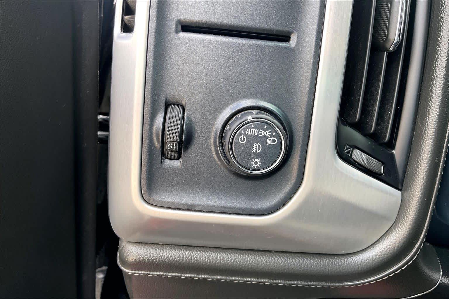 2018 GMC Sierra 1500 SLT Onyx Black at Group 1 GMC Buick South