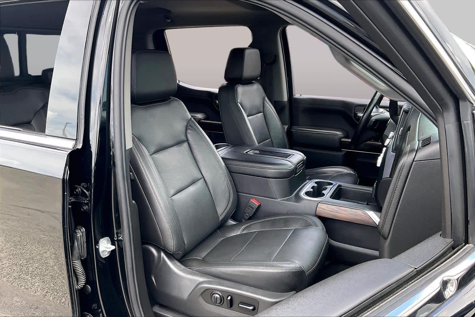 2020 GMC Sierra 1500 SLT Onyx Black at Group 1 GMC Buick South