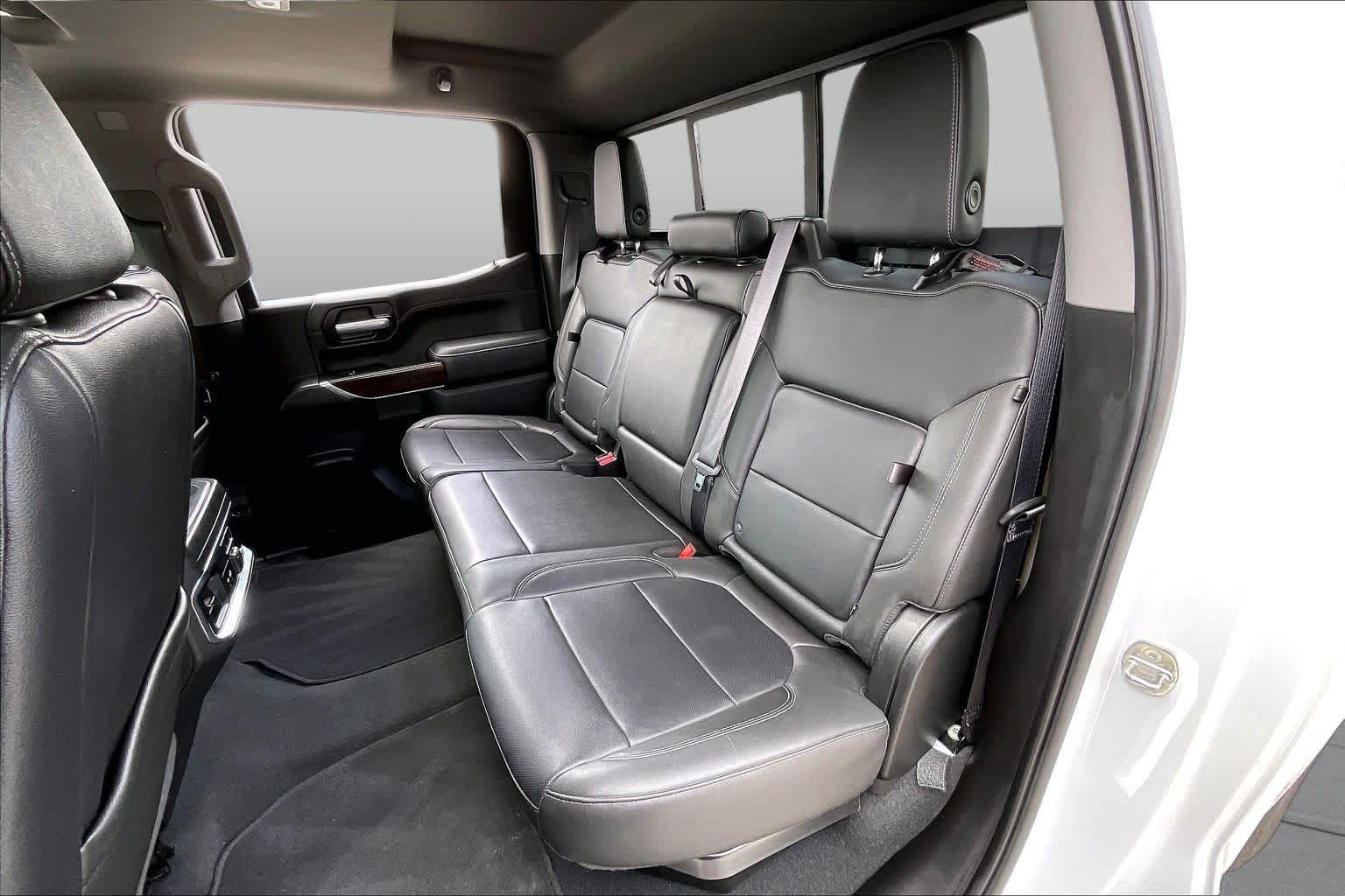 2021 GMC Sierra 1500 SLT White Frost Tricoat at Group 1 GMC Buick South