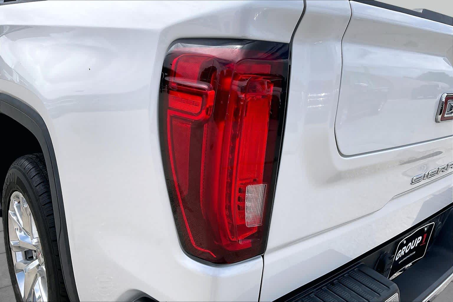 2021 GMC Sierra 1500 SLT White Frost Tricoat at Group 1 GMC Buick South