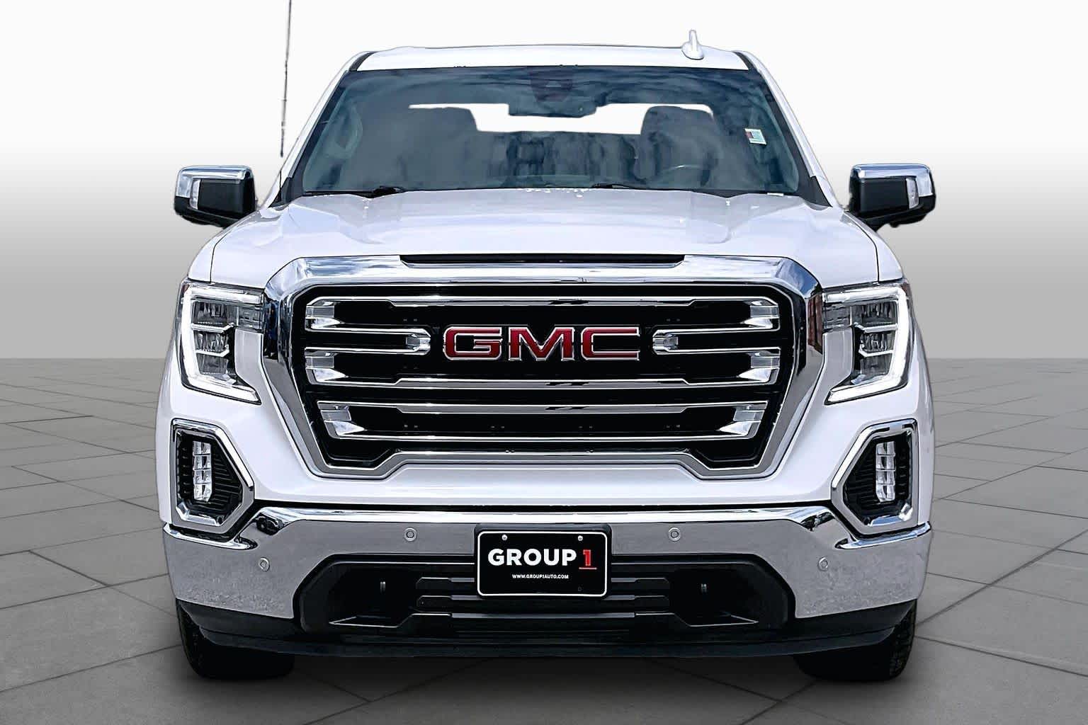 2021 GMC Sierra 1500 SLT White Frost Tricoat at Group 1 GMC Buick South