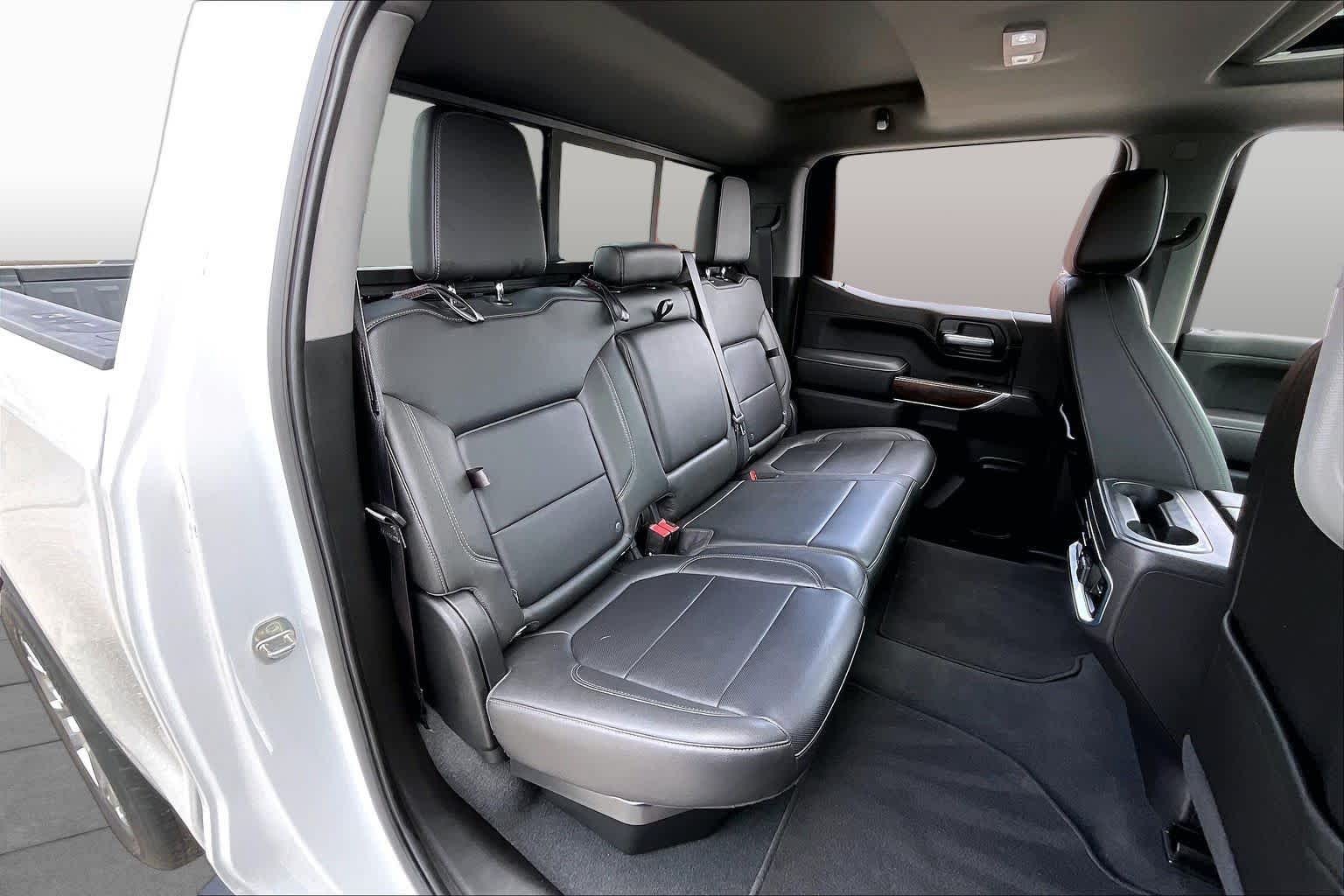 2021 GMC Sierra 1500 SLT White Frost Tricoat at Group 1 GMC Buick South