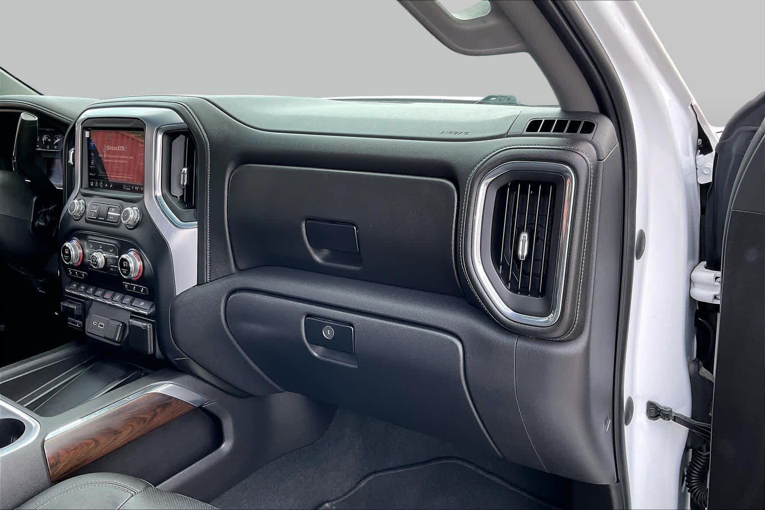 2021 GMC Sierra 1500 SLT White Frost Tricoat at Group 1 GMC Buick South