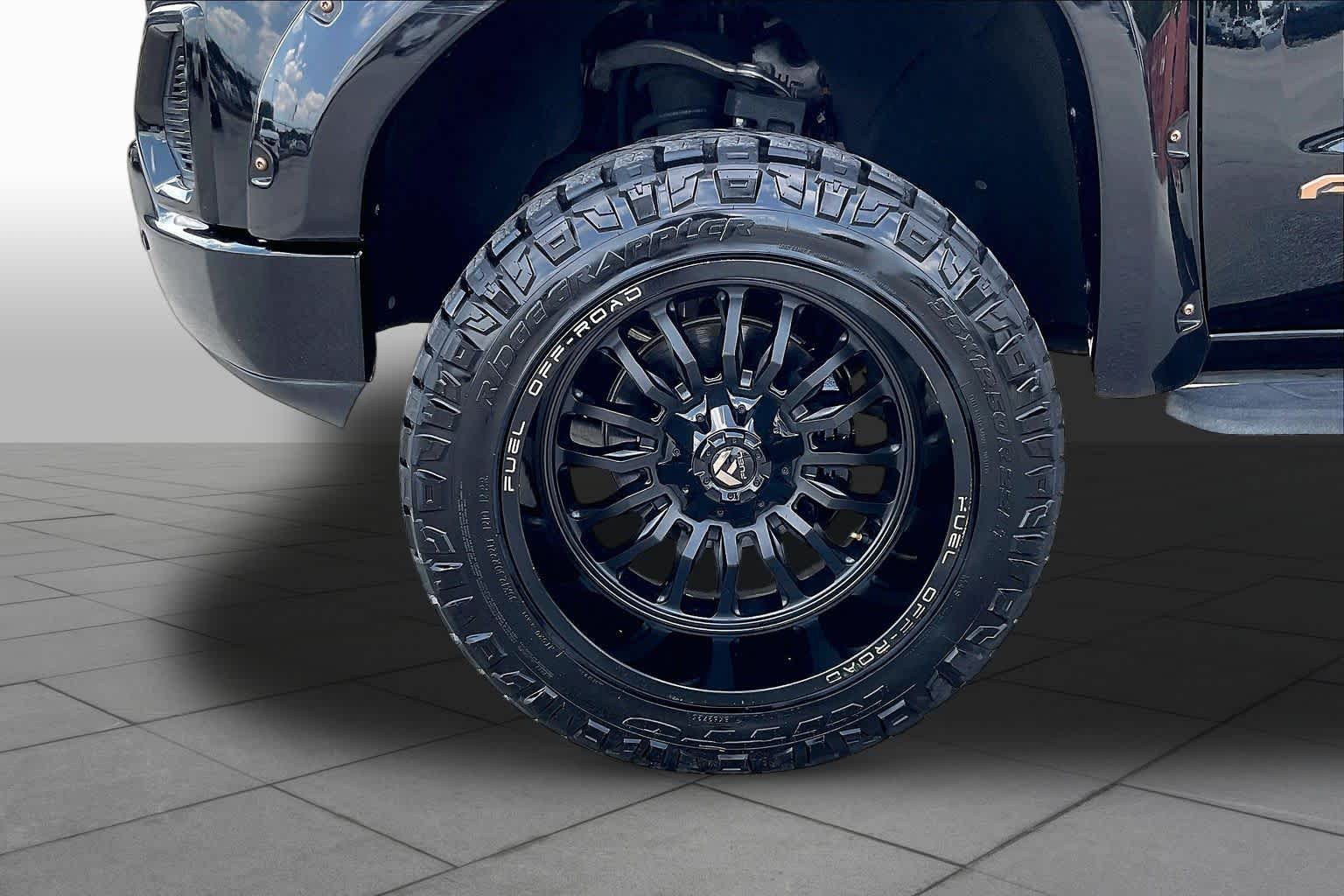 2022 GMC Sierra 1500 Limited photo 11 of 35