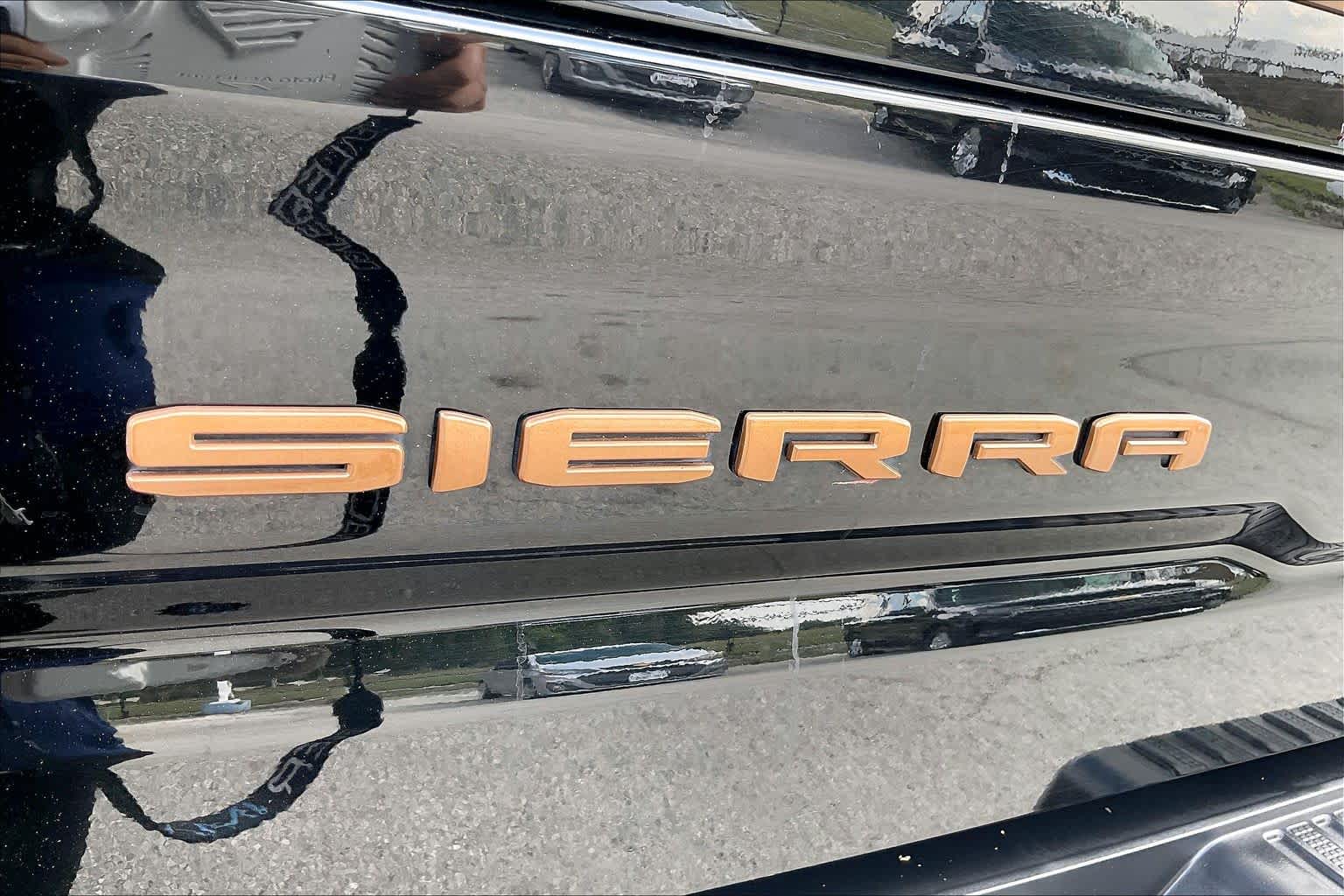 2022 GMC Sierra 1500 Limited photo 10 of 35