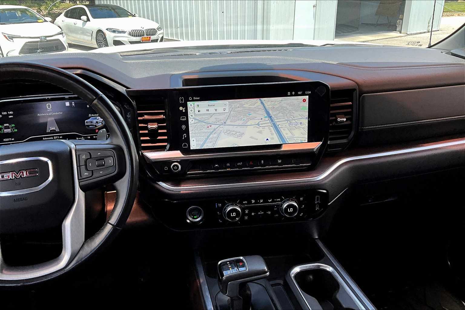 2022 GMC Sierra 1500 SLT White Frost Tricoat at Beck & Masten Kia