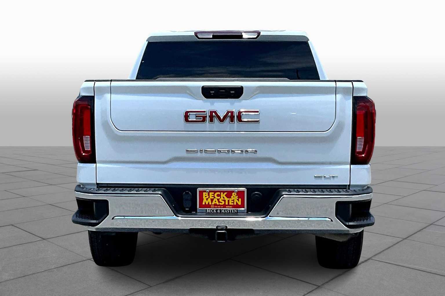 2022 GMC Sierra 1500 SLT White Frost Tricoat at Beck & Masten Kia