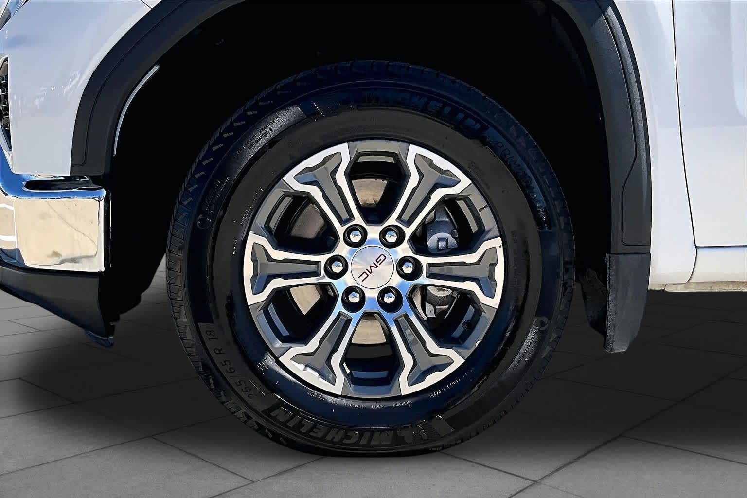 2026 GMC Sierra 1500 photo 11 of 37
