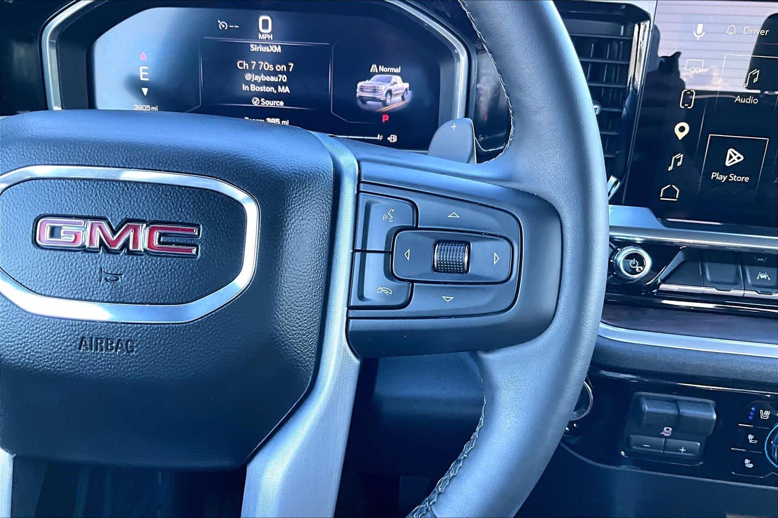 2026 GMC Sierra 1500 photo 25 of 37