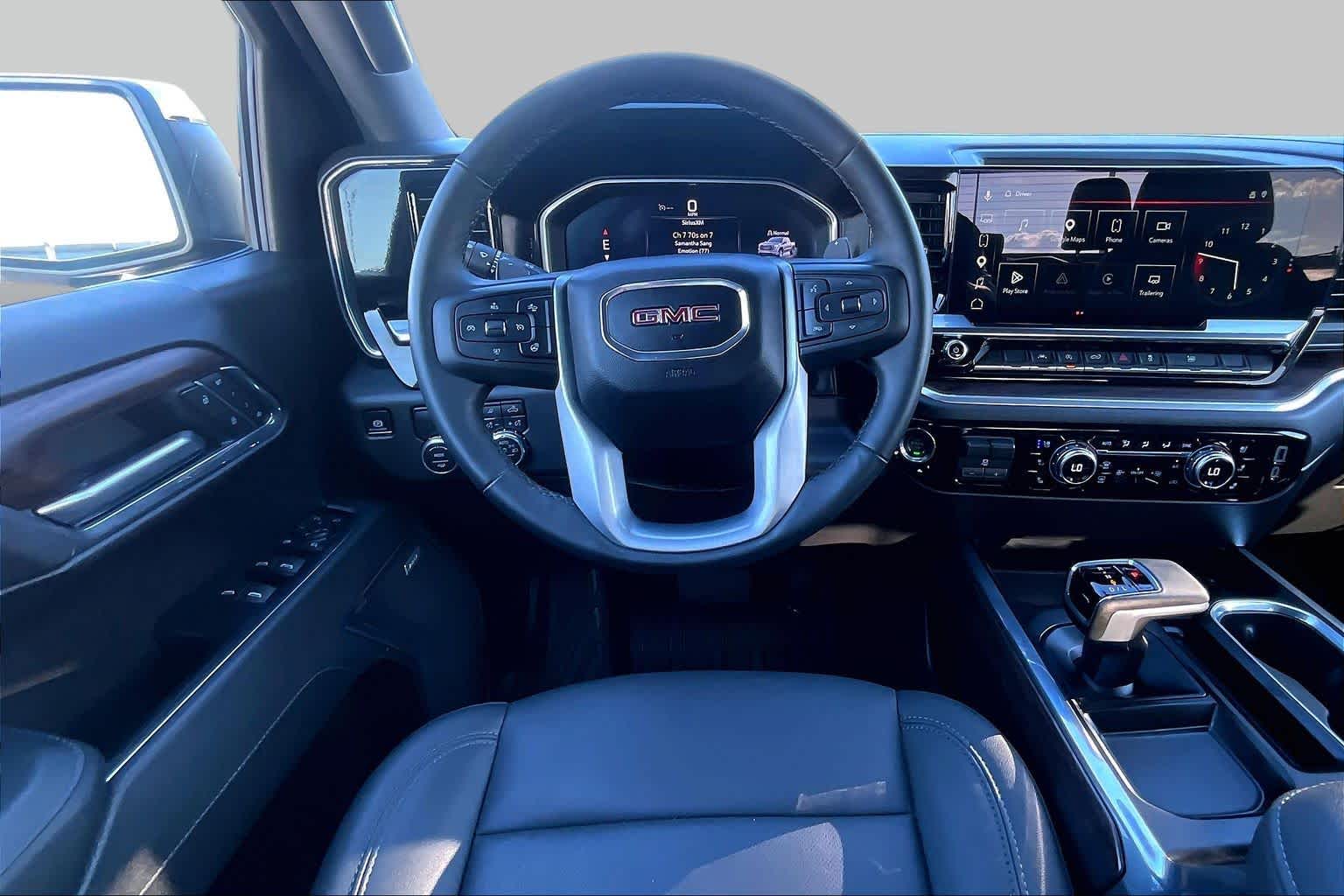 2026 GMC Sierra 1500 photo 6 of 37