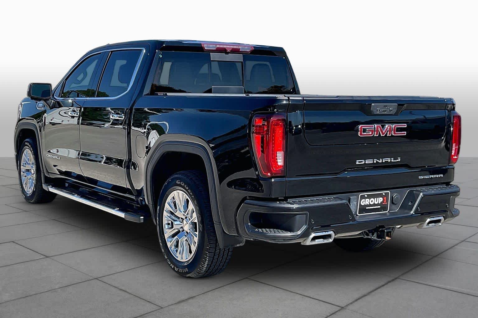 2023 GMC Sierra 1500 photo 12 of 35