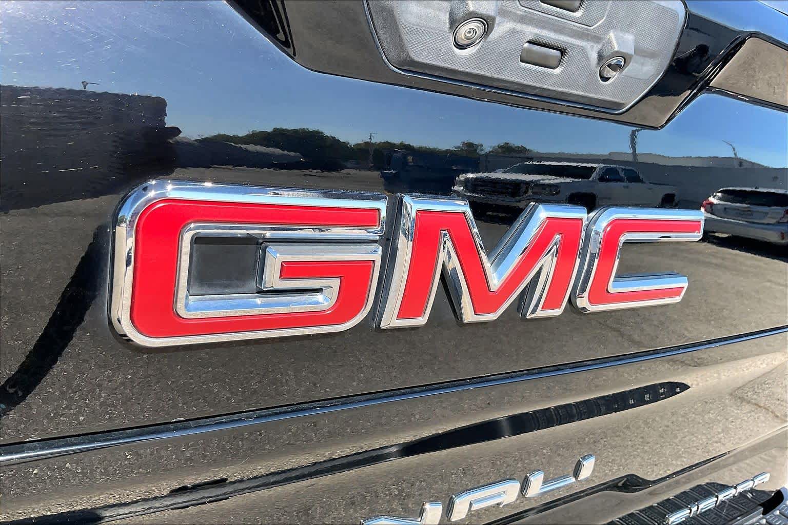 2023 GMC Sierra 1500 photo 31 of 35