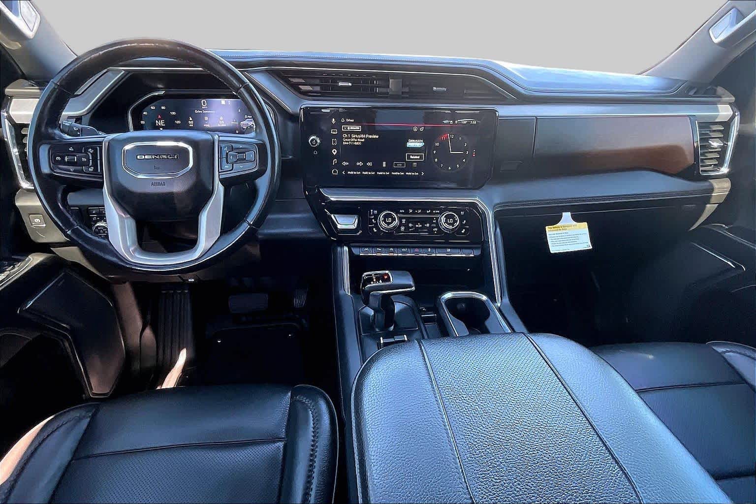 2023 GMC Sierra 1500 photo 16 of 35