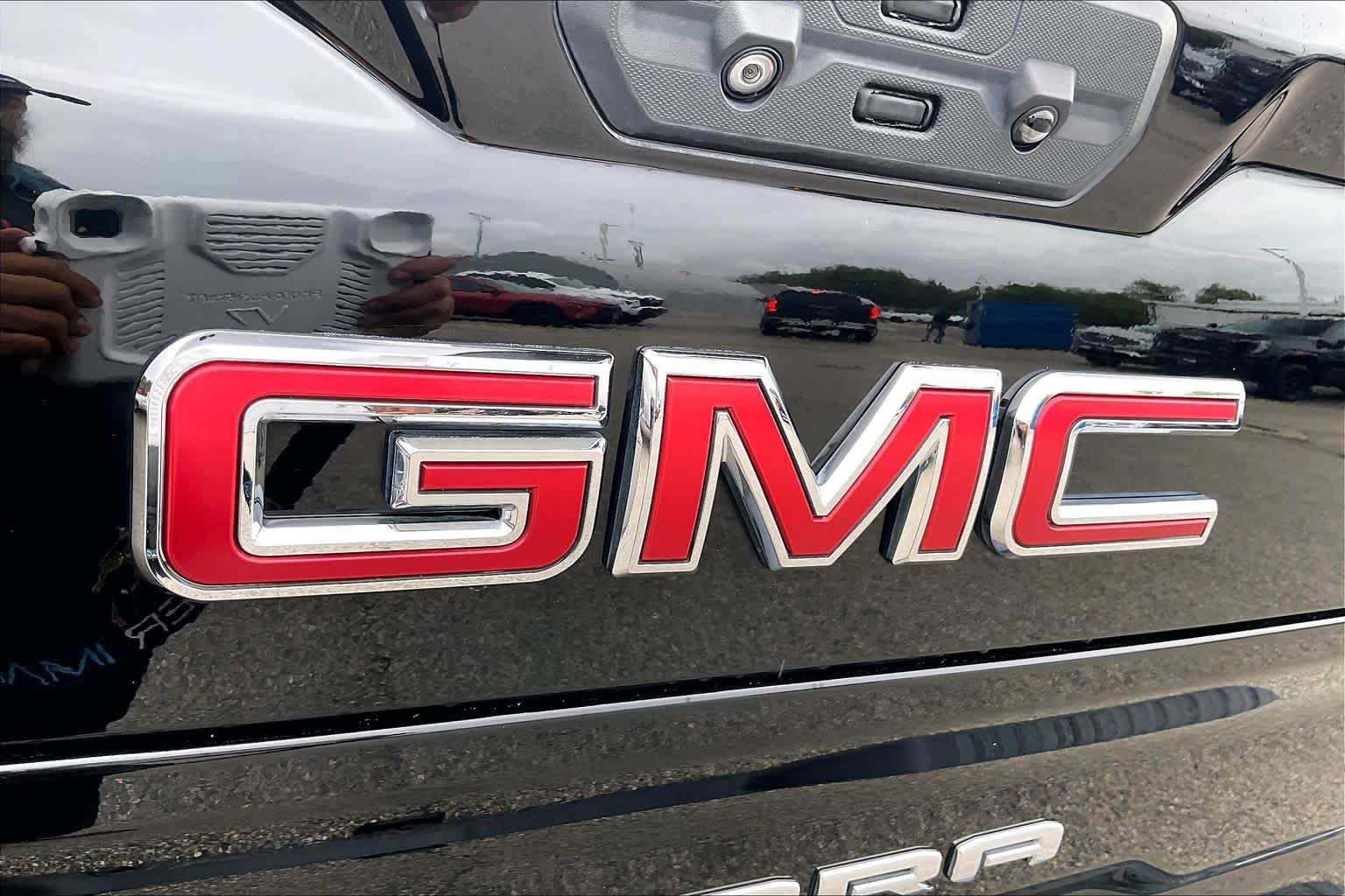 2022 GMC Sierra 1500 photo 31 of 35
