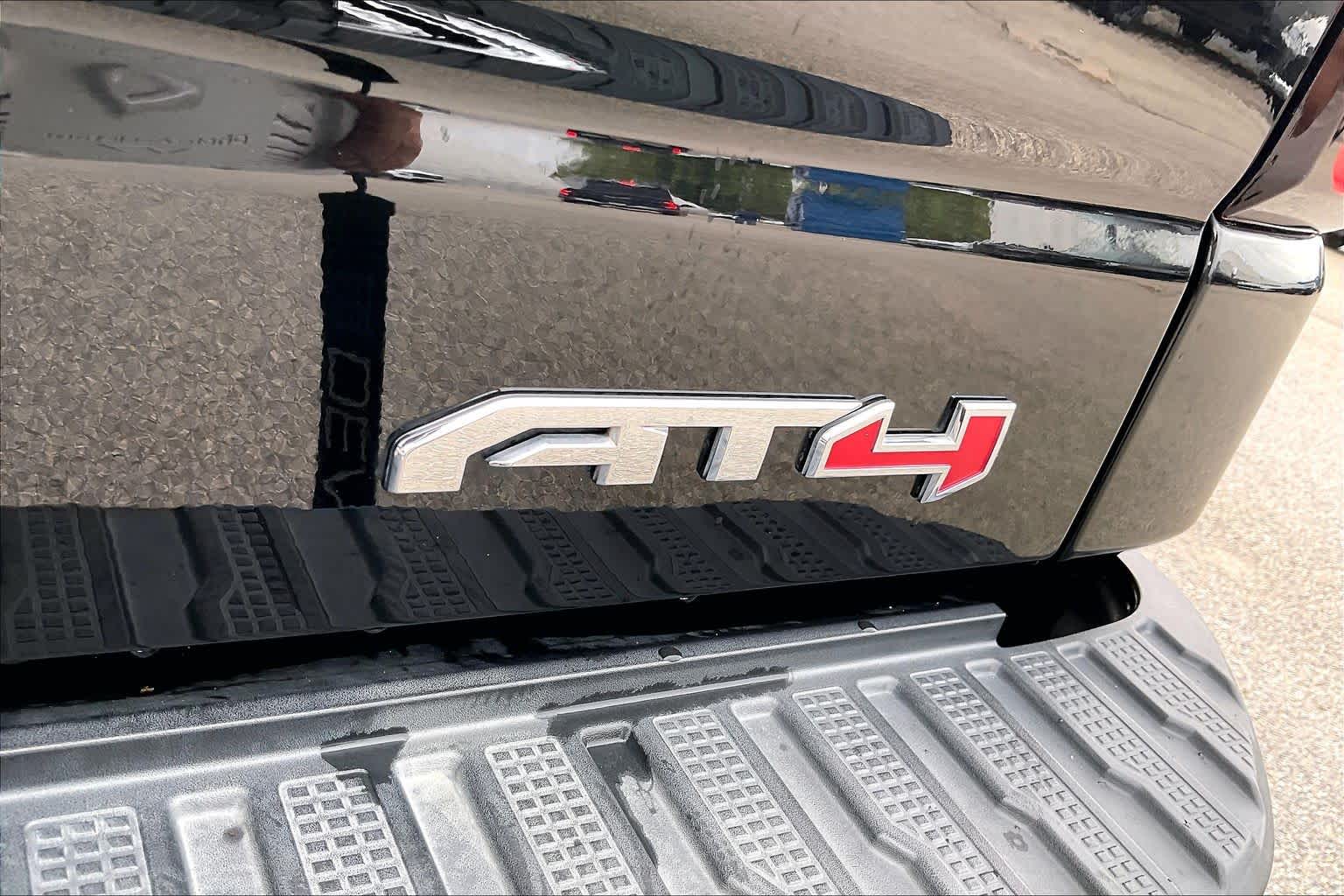 2022 GMC Sierra 1500 photo 10 of 35