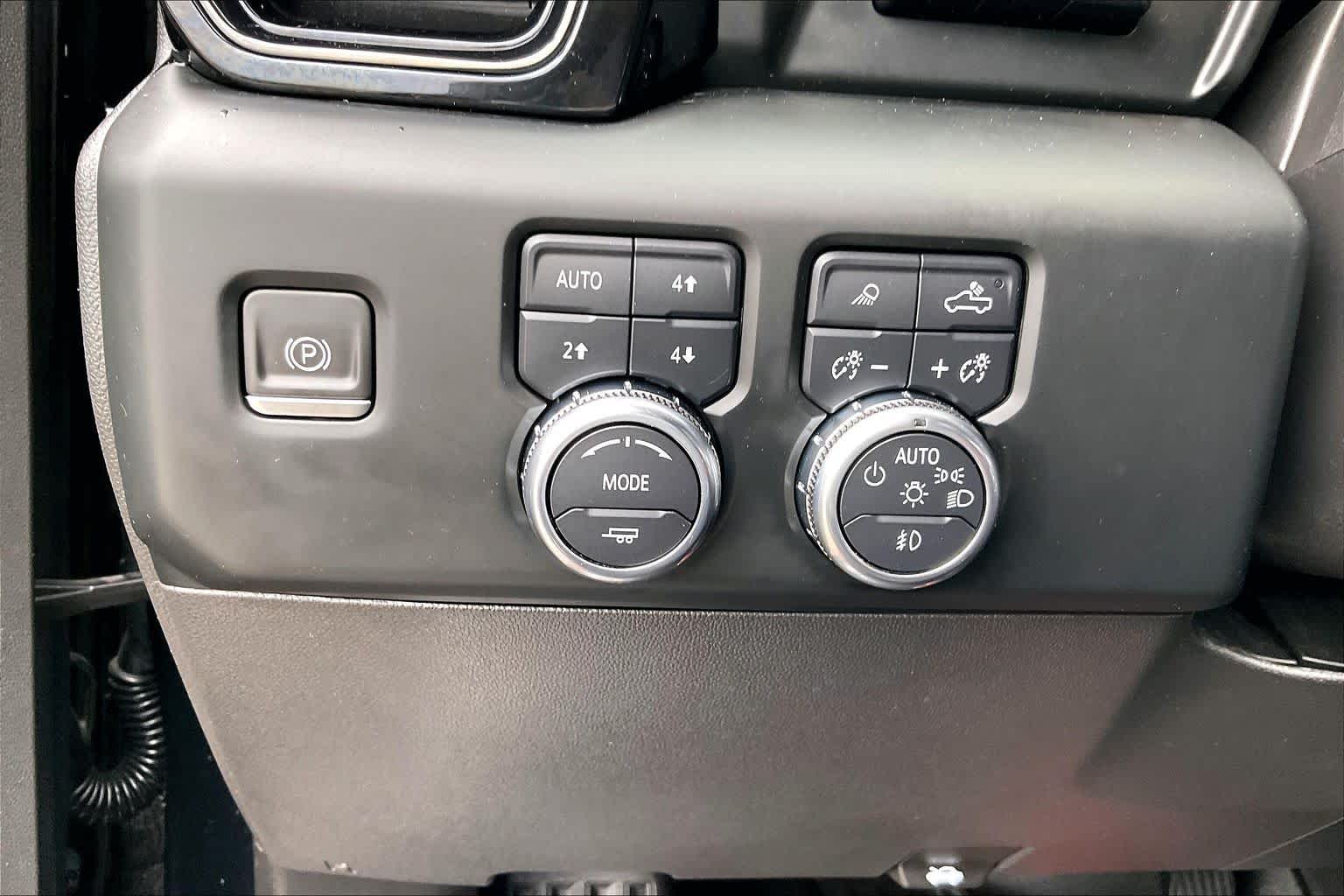 2022 GMC Sierra 1500 photo 15 of 35
