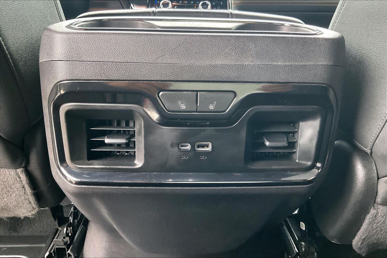 2022 GMC Sierra 1500 photo 32 of 35