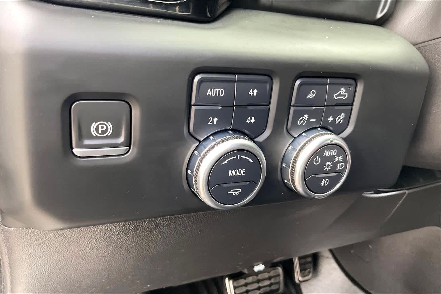 2022 GMC Sierra 1500 AT4 Quicksilver Metallic at Texan GMC Buick