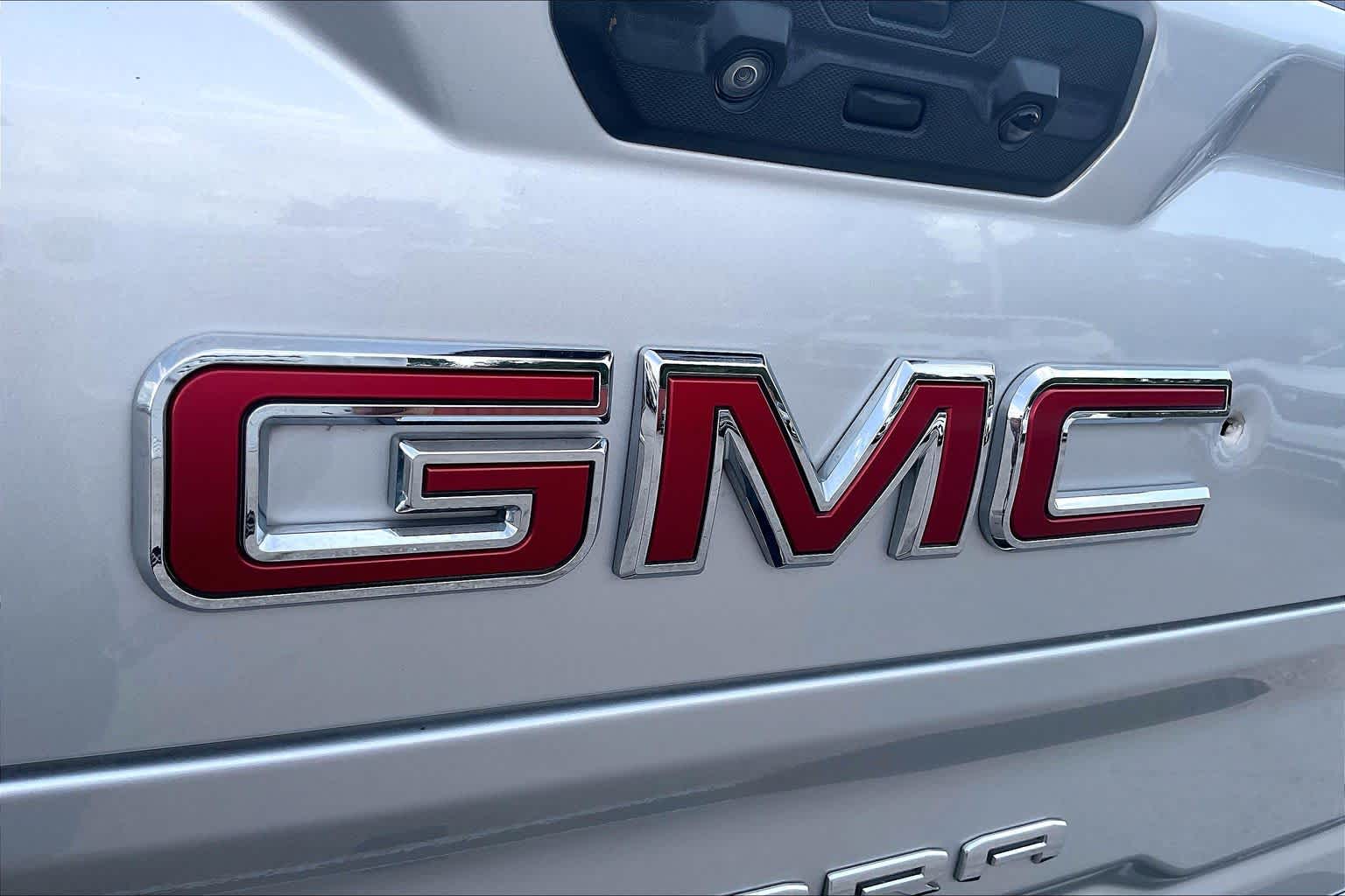 2022 GMC Sierra 1500 AT4 Quicksilver Metallic at Texan GMC Buick
