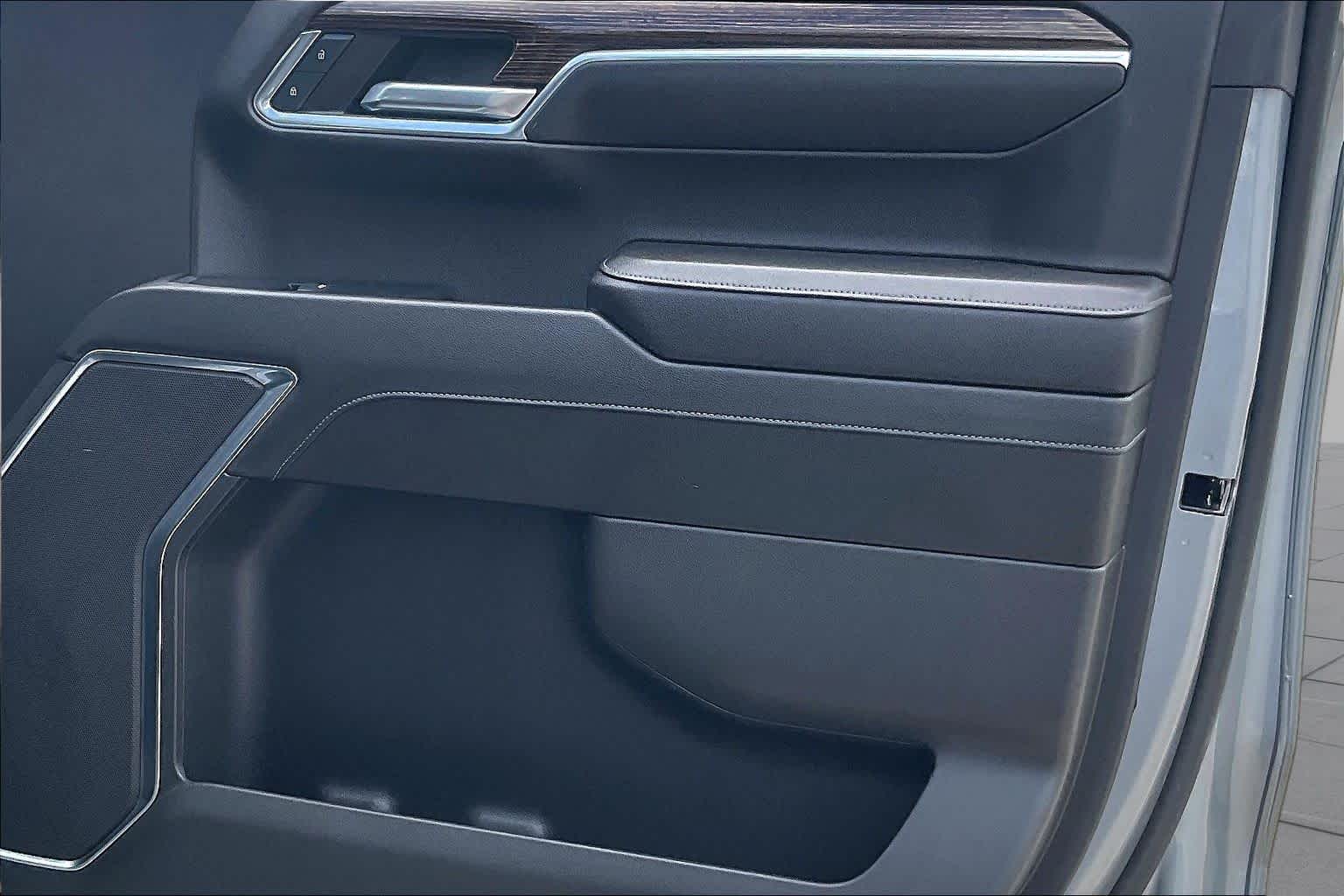 2024 GMC Sierra 1500 Elevation Sterling Metallic at Group 1 GMC Buick South
