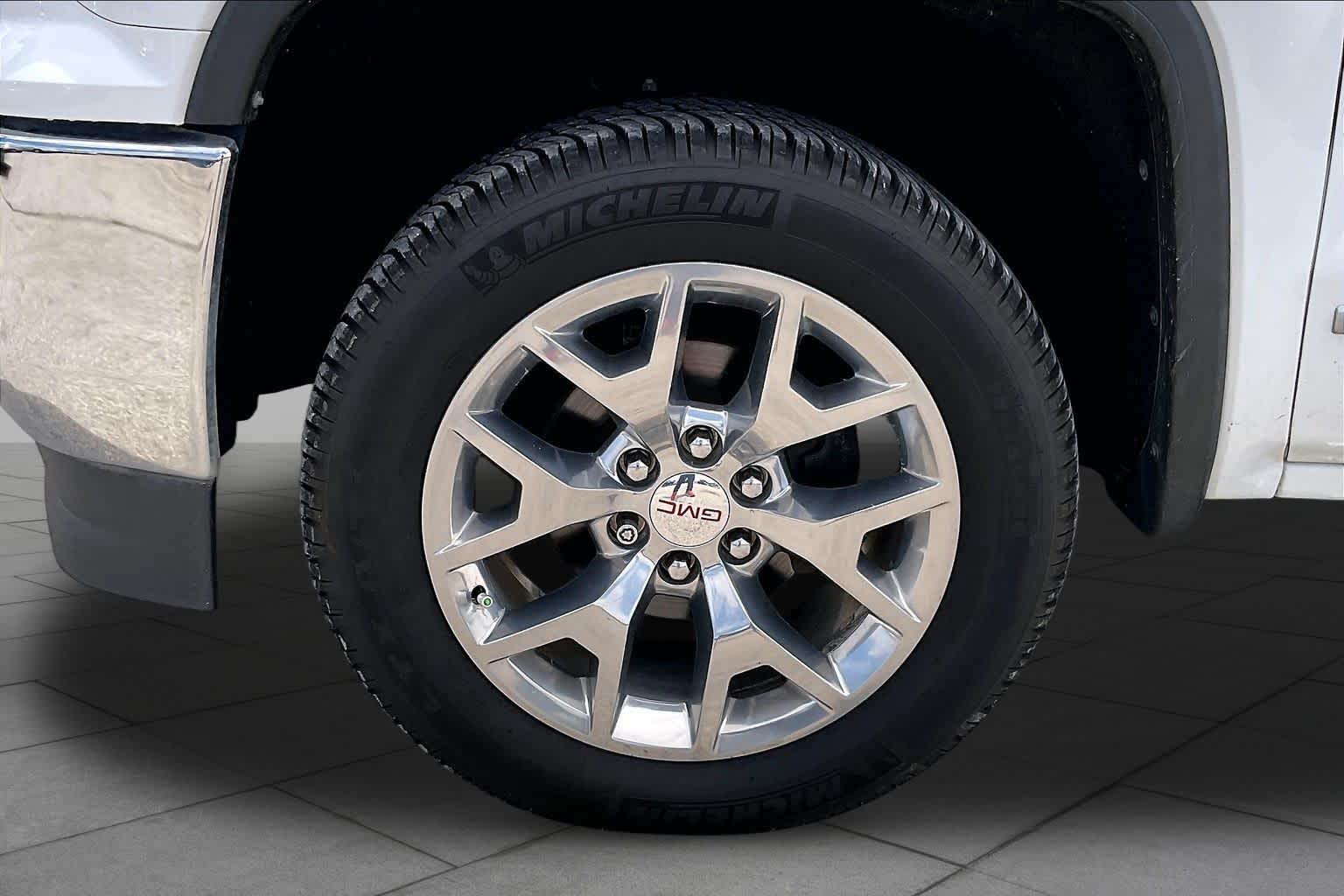 2018 GMC Sierra 1500 SLT Summit White at AutoNation USA Katy