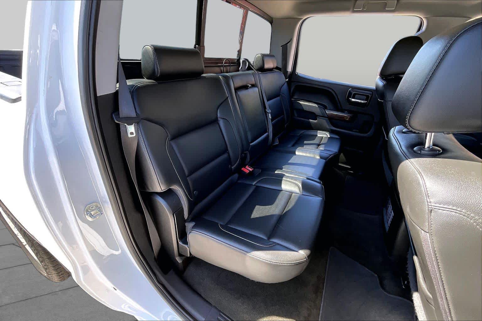 2018 GMC Sierra 1500 photo 19 of 33