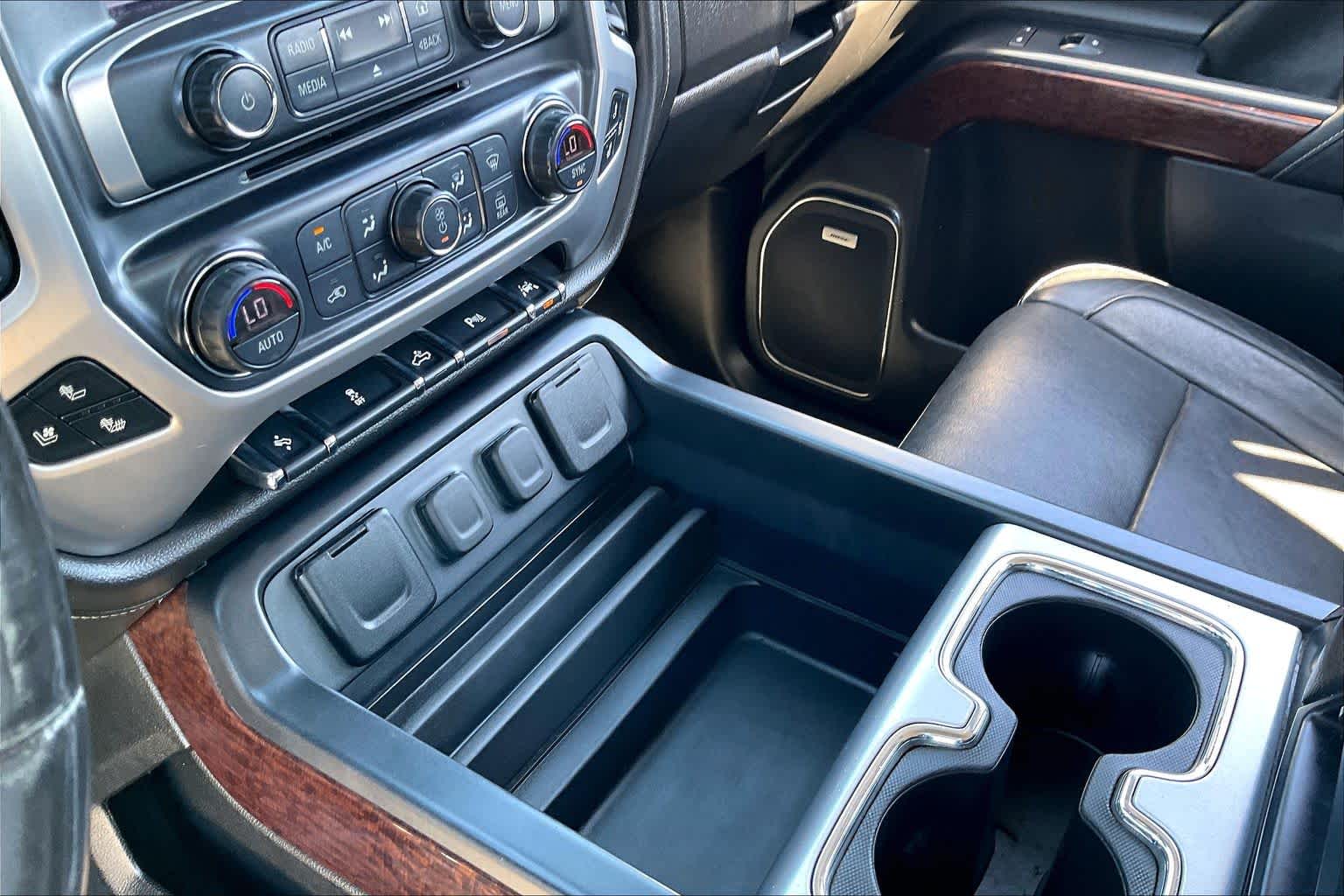 2018 GMC Sierra 1500 photo 15 of 33