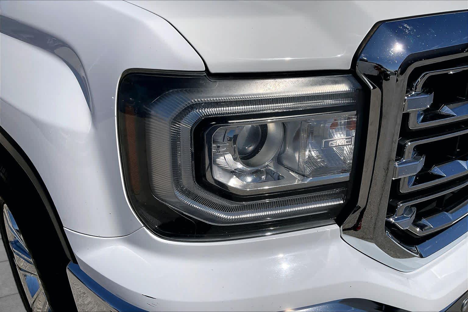 2018 GMC Sierra 1500 photo 26 of 33