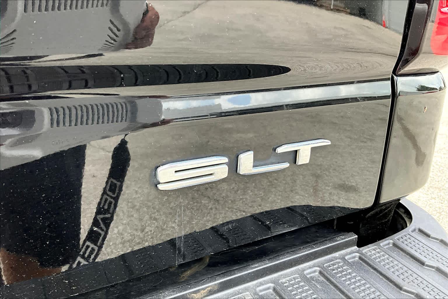 2020 GMC Sierra 1500 SLT - 9