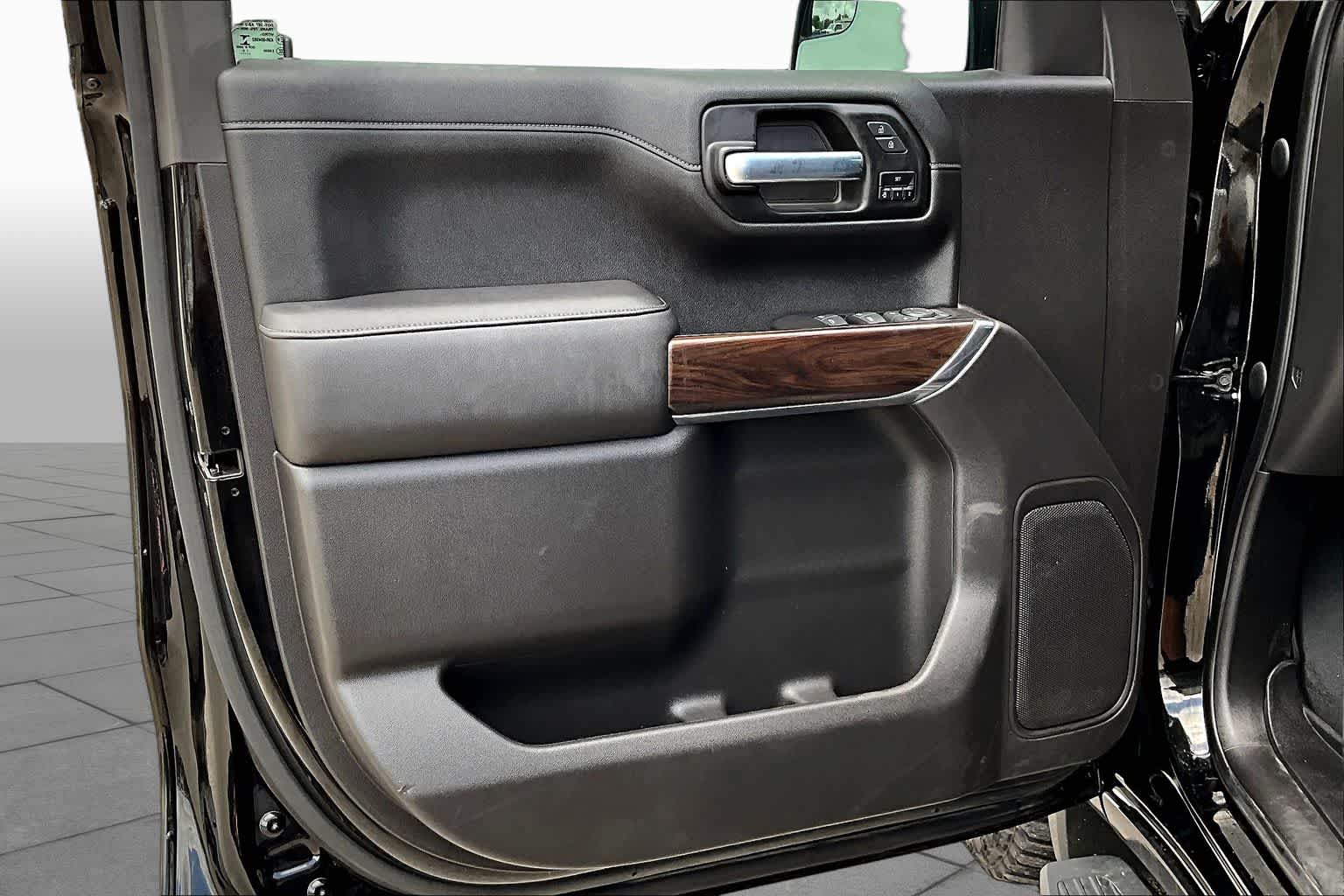 2020 GMC Sierra 1500 SLT Onyx Black at Turner Chevrolet