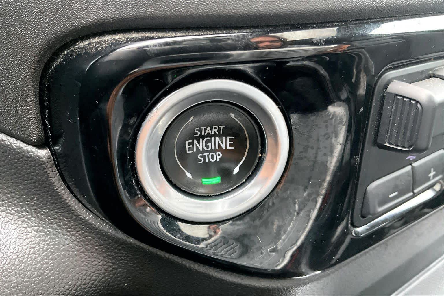 2022 GMC Sierra 1500 photo 31 of 33