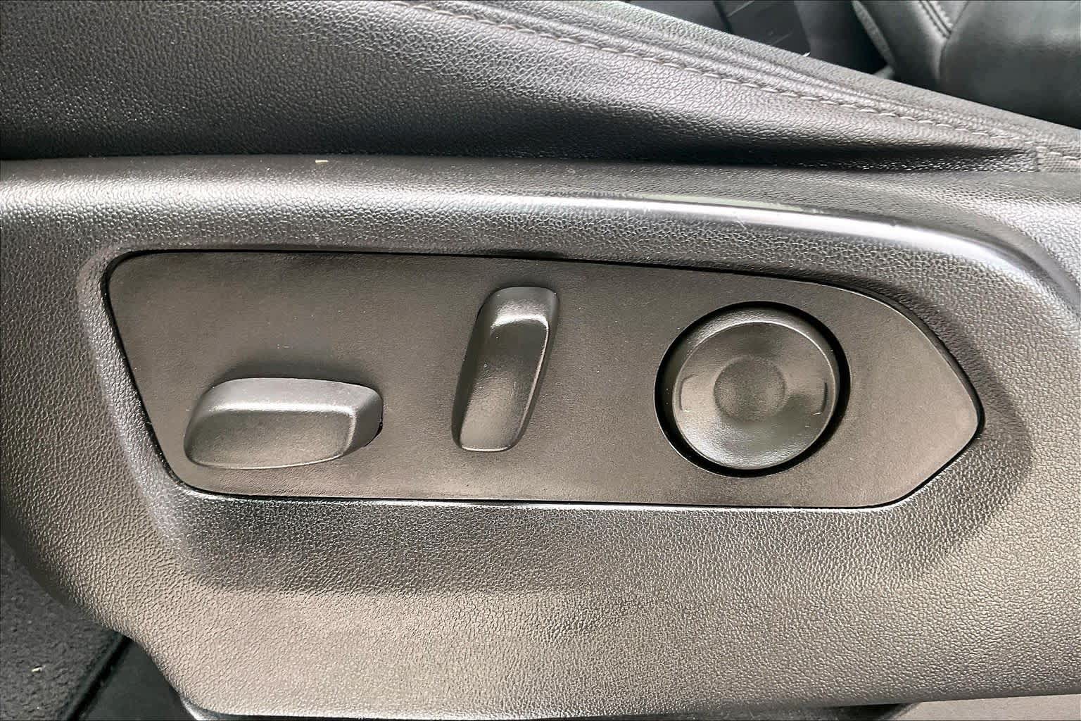2022 GMC Sierra 1500 photo 30 of 33