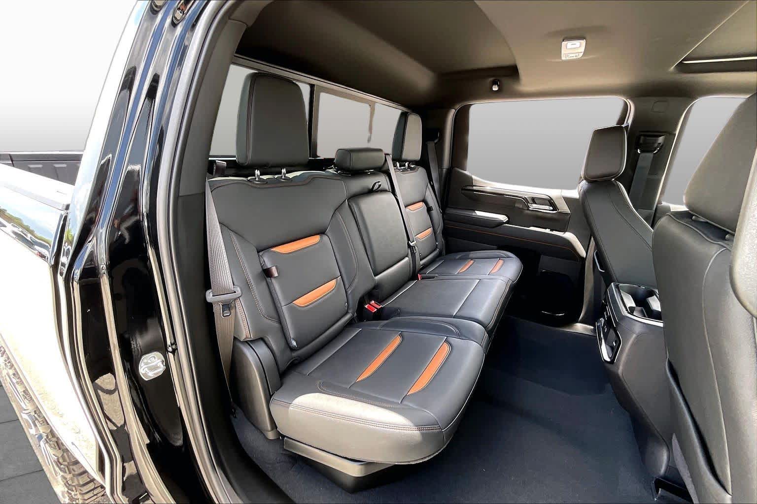 Used 2026 Onyx Black GMC AT4 image 42