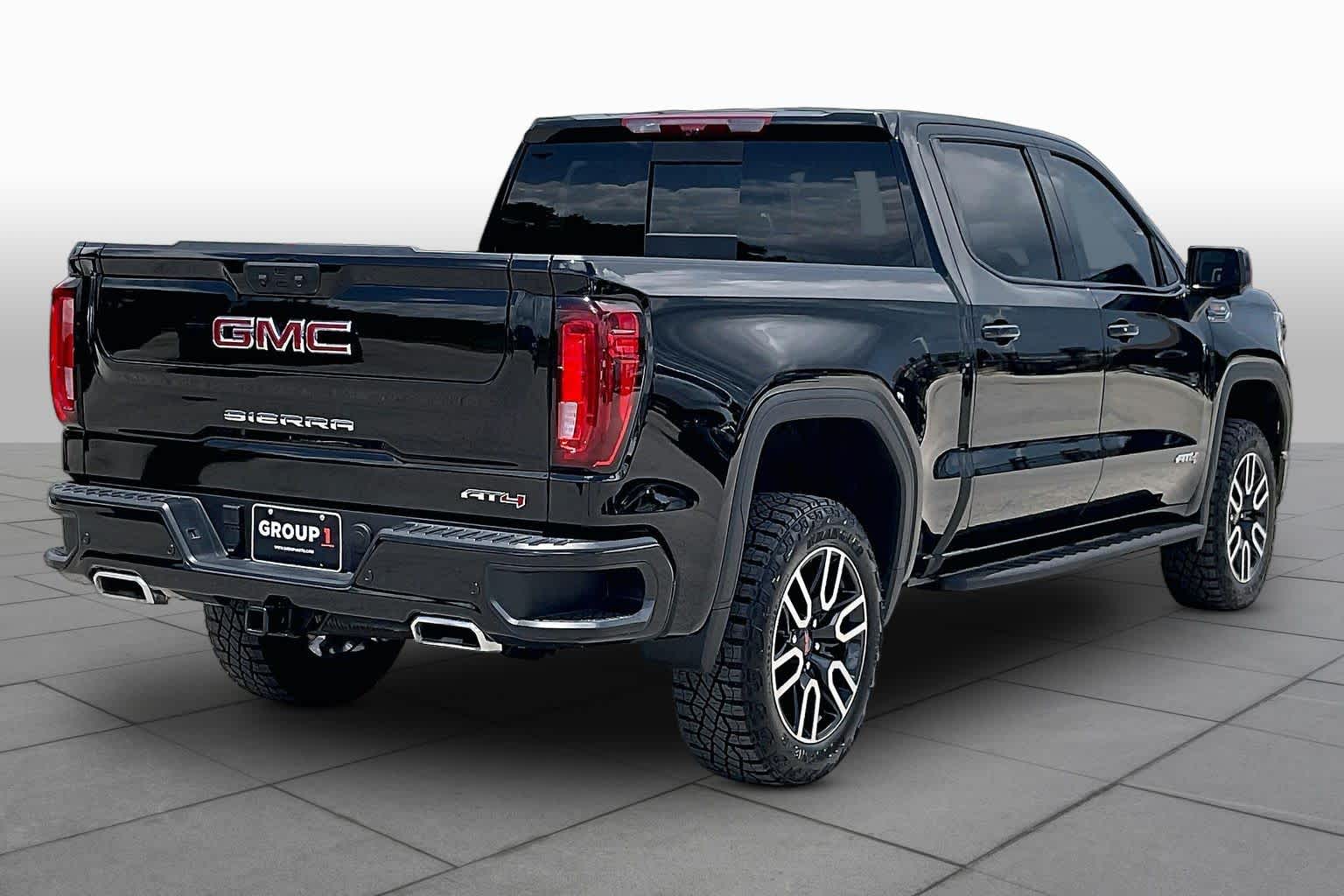 Used 2026 Onyx Black GMC AT4 image 26